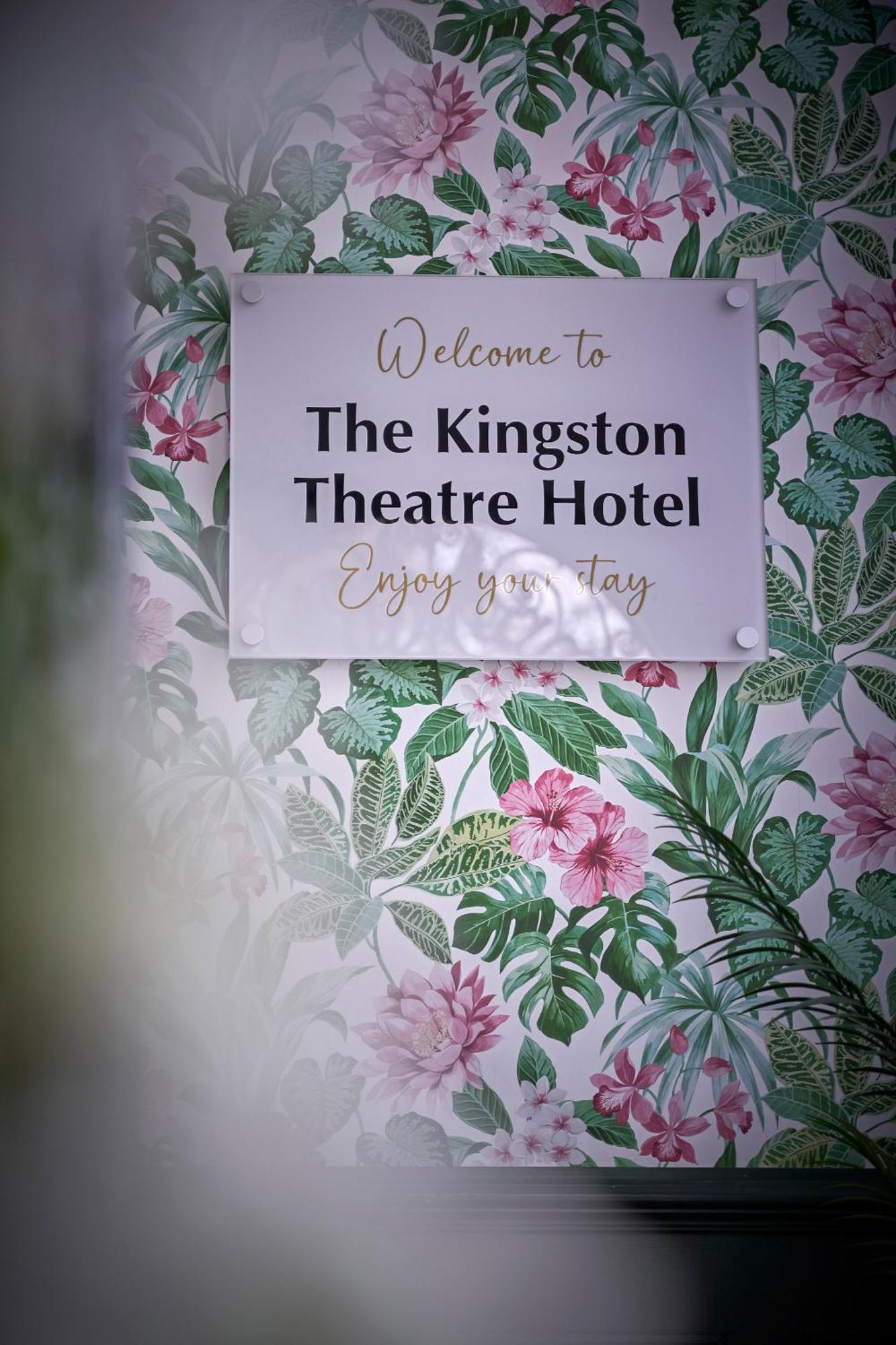 Kingston Theatre Hotel Кингстън ъпон Хъл Екстериор снимка